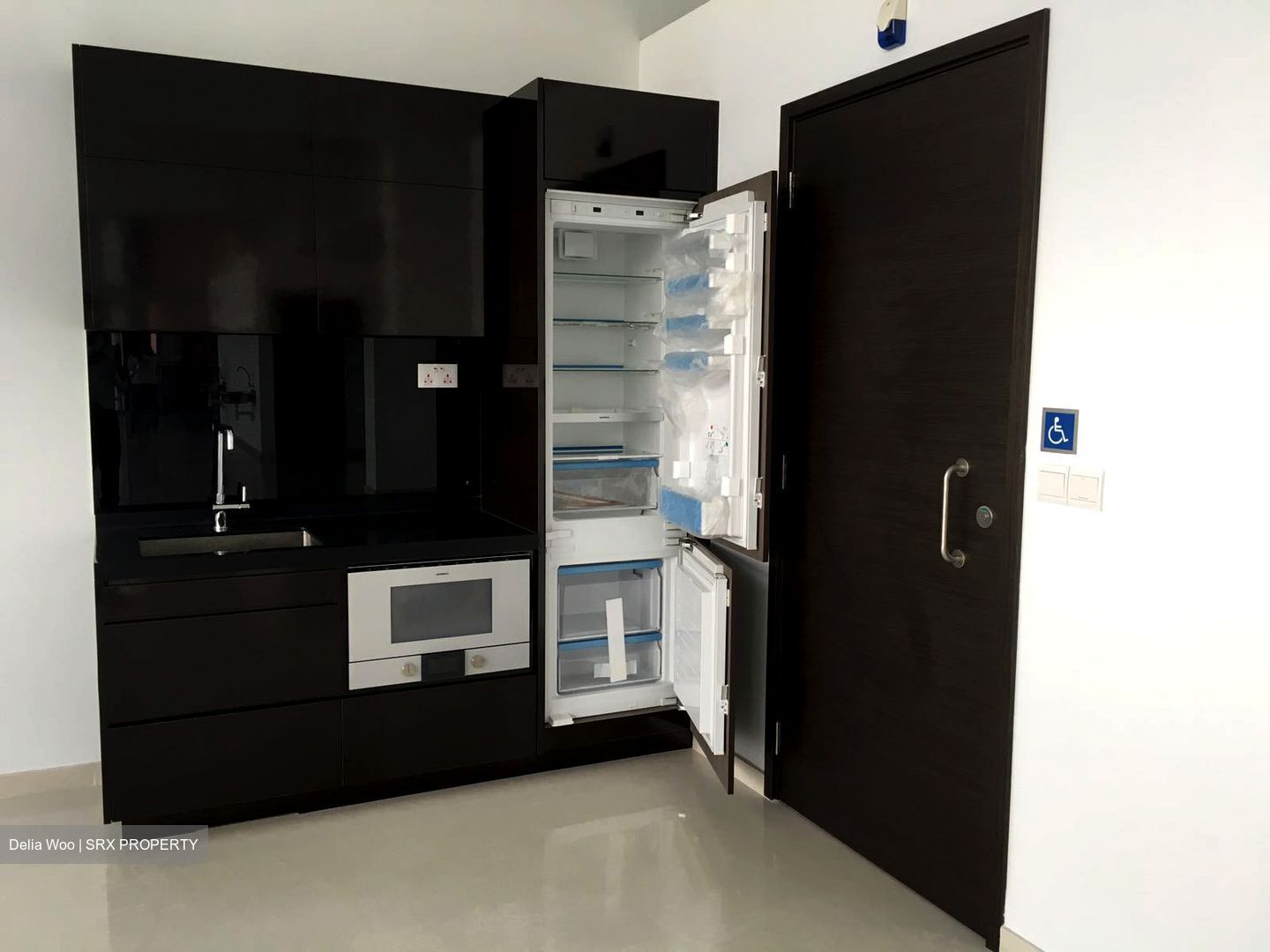 Eon Shenton (D2), Office #483686631